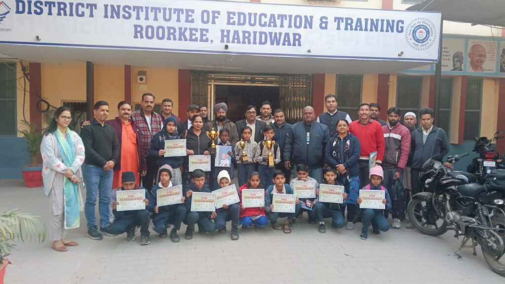 ।। अबेकस जनपद स्तरीय प्रतियोगिता संपन्न  वंश,, रिहान तथा सृष्टि ने बाजी मारी।।