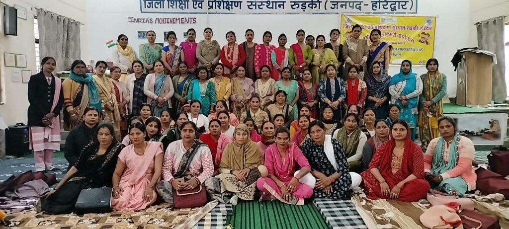 ।। बाल वाटिका प्रशिक्षण संपन्न।।सह संपादक डॉक्टर आलोक कुमार द्विवेदी