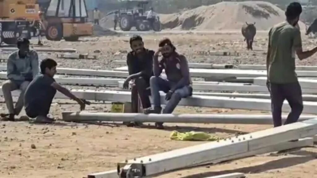 पीएम मोदी दक्षिण गुजरात के दो दिवसीय दौरे पर 7 मार्च को सूरत और 8 मार्च को नवसारी जाएंगे…..सब एडिटर रजनीश पाण्डेय