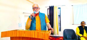 गायत्री ज्ञान मंदिर के ज्ञान यज्ञ अभियान के अन्तर्गत 435वाँ युगऋषि वाङ्मय की स्थापना सम्पन्न ‘‘ज्ञानदान पूर्वजों के लिये सच्ची श्रद्धांजली है।–उमानन्द शर्मा