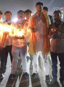 जिला फतेहपुर में निकाला गया कैंडल मार्च पहलगाम में टूरिस्टों पर जानलेवा हमले पर रोष, पाकिस्तान मुर्दाबाद के लगे नारे