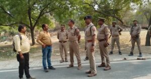 कानपुर – आगामी प्रस्तावित वीवीआईपी कार्यक्रम के दृष्टिगत पुलिस उपायुक्त दक्षिण श्री दीपेंद्र नाथ चौधरी व अपर पुलिस उपायुक्त दक्षिण श्री महेश कुमार ने किया स्थलीय निरीक्षण