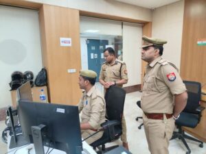 ऑपरेशन ब्लैक आउट के अंतर्गत चल रही मॉक ड्रिल की निगरानी