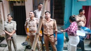 नशीले पदार्थ की बिक्री के विरुद्ध काकादेव पुलिस की दबिश