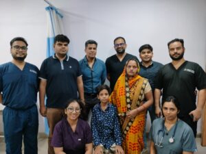 केएम अस्पताल बना गरीब परिवार के लिए संजीवनी — डॉक्टरों ने 12 वर्षीय बालक की फटी आंत जोड़कर बचाई जान