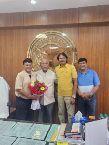 अपर मुख्य सचिव (IAS) अमित कुमार घोष से दिग्गज ओलंपियन खिलाड़ियों की शिष्टाचार भेंट