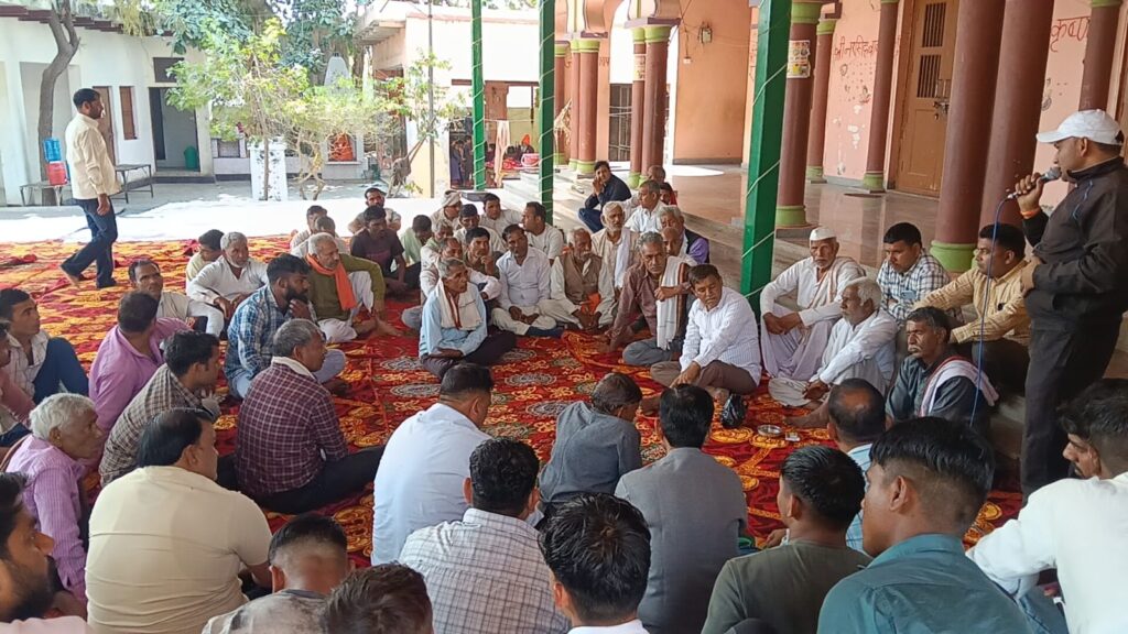 समाजसेवी राहुल ने संभाली विकास की कमान